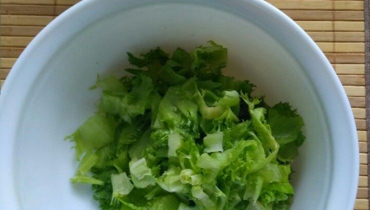 Салат с оливками, брынзой и овощами – Шаг 2