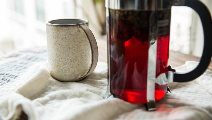 Чай с каркаде и шиповником – Шаг 2