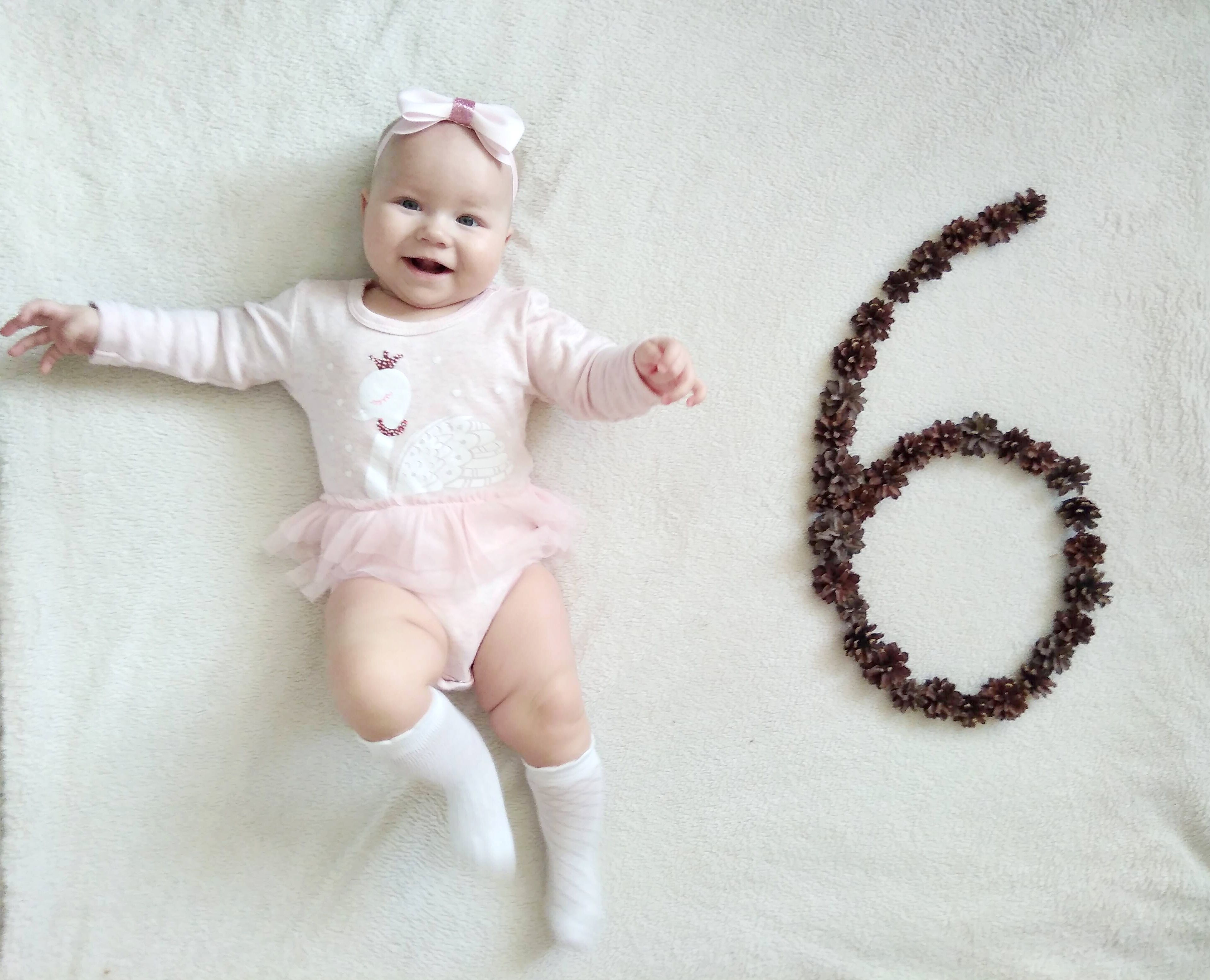 Фото 5 месяцев ребенку с цифрой 5