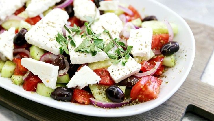 Греческий салат – Шаг 3