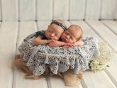Съёмка новорожденного на специальных условиях.