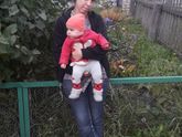 Ползет.