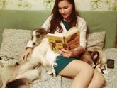 Когда пытаешься почитать книгу..