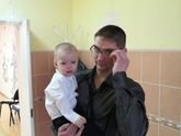 Немного нас