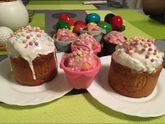 С наступающим праздником Пасхи!