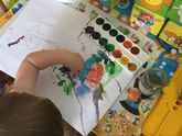 Детский стульчик и столик .