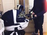 Собрали нашу красотку коляску,