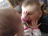 шум и гам, тут и там