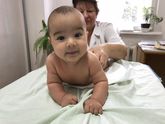 Обожает массаж или массажистку ?