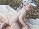 Голопопим на речке