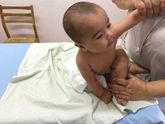 Обожает массаж или массажистку ?