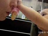Сходили сегодня к педиатру. Нам без 3 дней 7 месяцев. И как отмыть краску с детской обуви