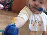 Пока мама занята своими делами)))