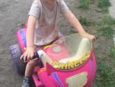 Теперь доча со своим транспортом🏍.