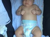 Попросила улыбнуться)