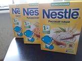 Прикорм: кашки Nestle и пюре Gerber