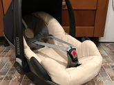 Maxi Cosi Pebble продам