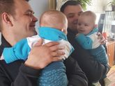 Как думаете, похожи или нет?