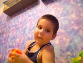 Голуби, общество и большой мальчик с аутизмом