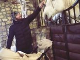 Познакомились