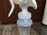 Продам молокоотсос Phillips avent