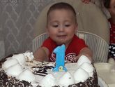 1 год...🍰🍬🍭🍼