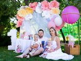 Получила фоточки с нашего годика)