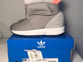 Продаю зимние сапожки adidas