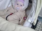 Первый выход в теплом комбинезоне)