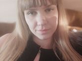 Пожалуйста, не злитесь) Сколько лет на вид?