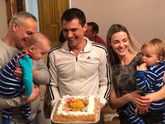 Двойняшкам годик!