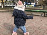 У кого в год дети много говорят ?