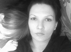 dAqM2kMlN2w_1