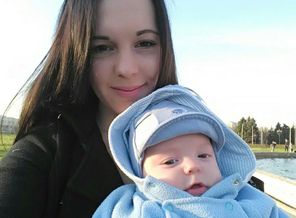 доволен малыш, в том счастье пап и мам,не боимся коликов - ведь есть эспумизан.