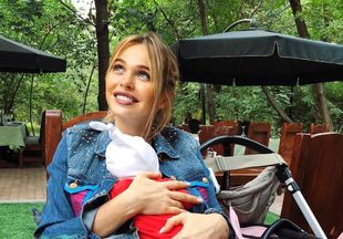 Анна Хилькевич сделала 1,5-месячной дочке две прививки