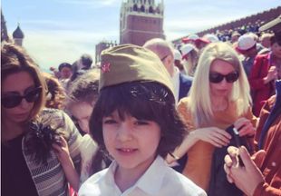 Пока Киркоров на Евровидении, дети празднуют День Победы