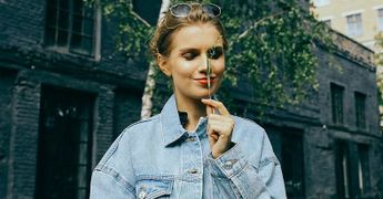 Сама ношу: Дарья Мельникова шьет одежду для беременных