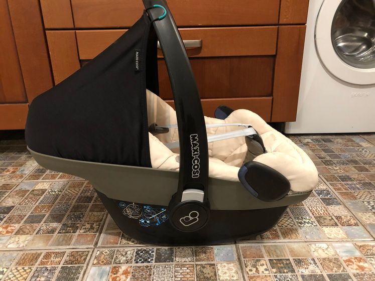 Автолюлька maxi cosi pebble