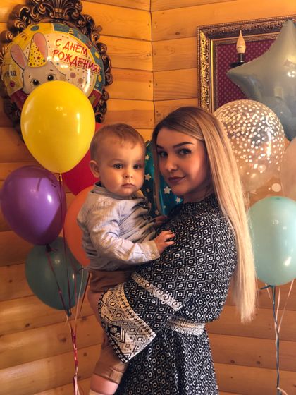 Наш годик! Ура 🎉🐥😻