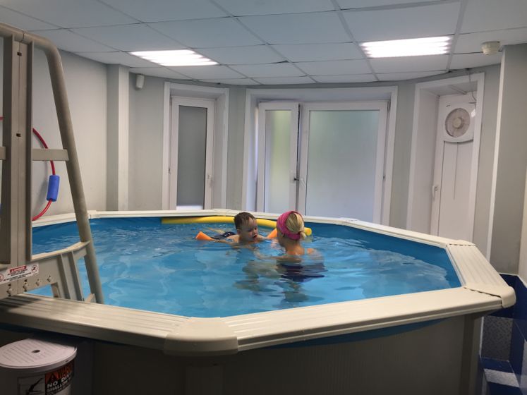 Посетили вчера бассейн для
