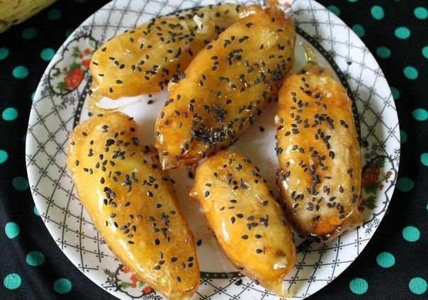 Бананы в карамельном соусе