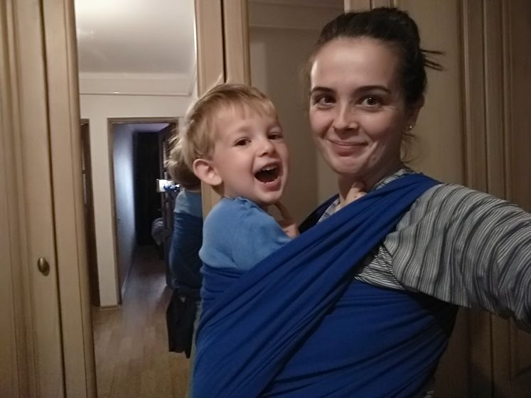 Когда ты уже большой а слинг любишь все так же)