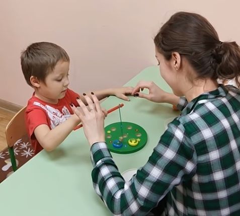 Наша история... аутизм (много букв. Первые признаки, диагноз, принятие, общество)