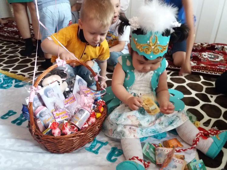 Вот и наступил наш долгожданный годик, как мы его провели????