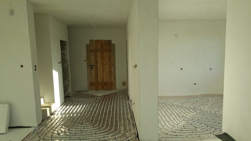 Стройка, 1 год от покупки дома (недострой)