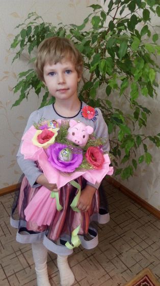 У моей жизни день рождения!