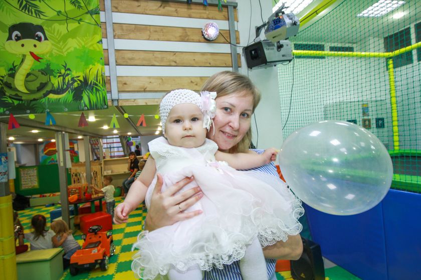 Нам уже годик.