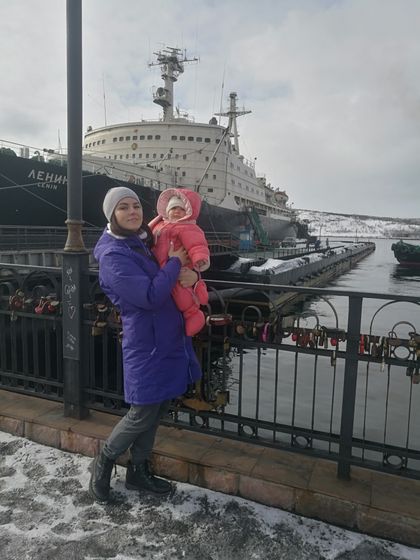 Самолёт и автокресло