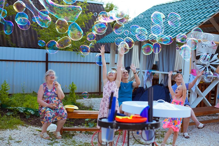 Всем волшебного дня, солнышки! Я вернулась)