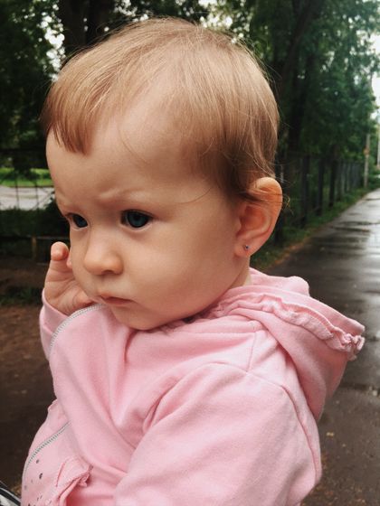 Прокололи ушки